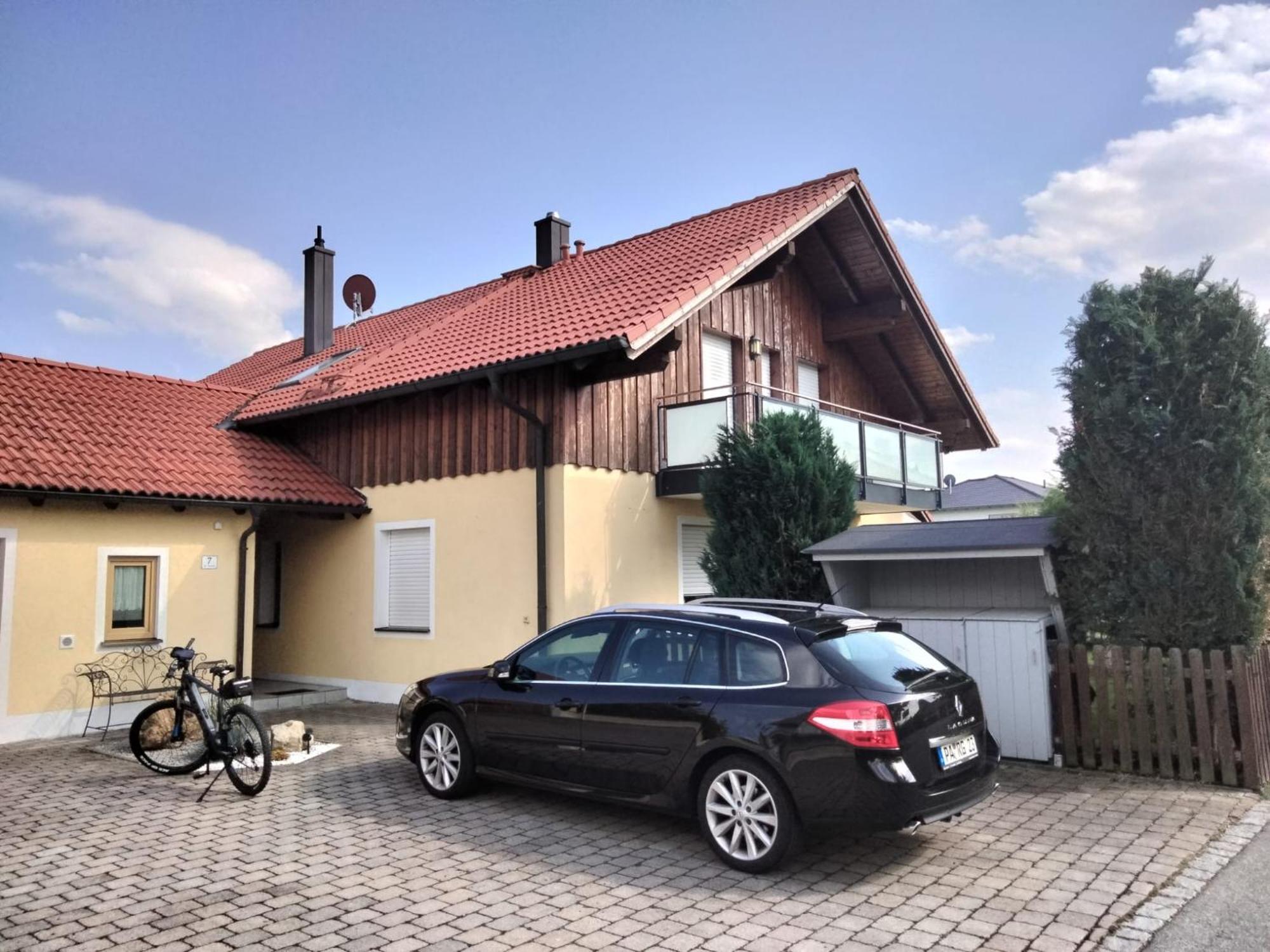 Rudis Ferienwohnung Кирхам Екстериор снимка